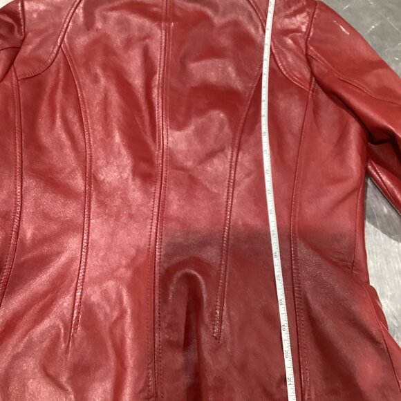 Danier Red Leather Fitted Red Jacket - Picture 5 of 7